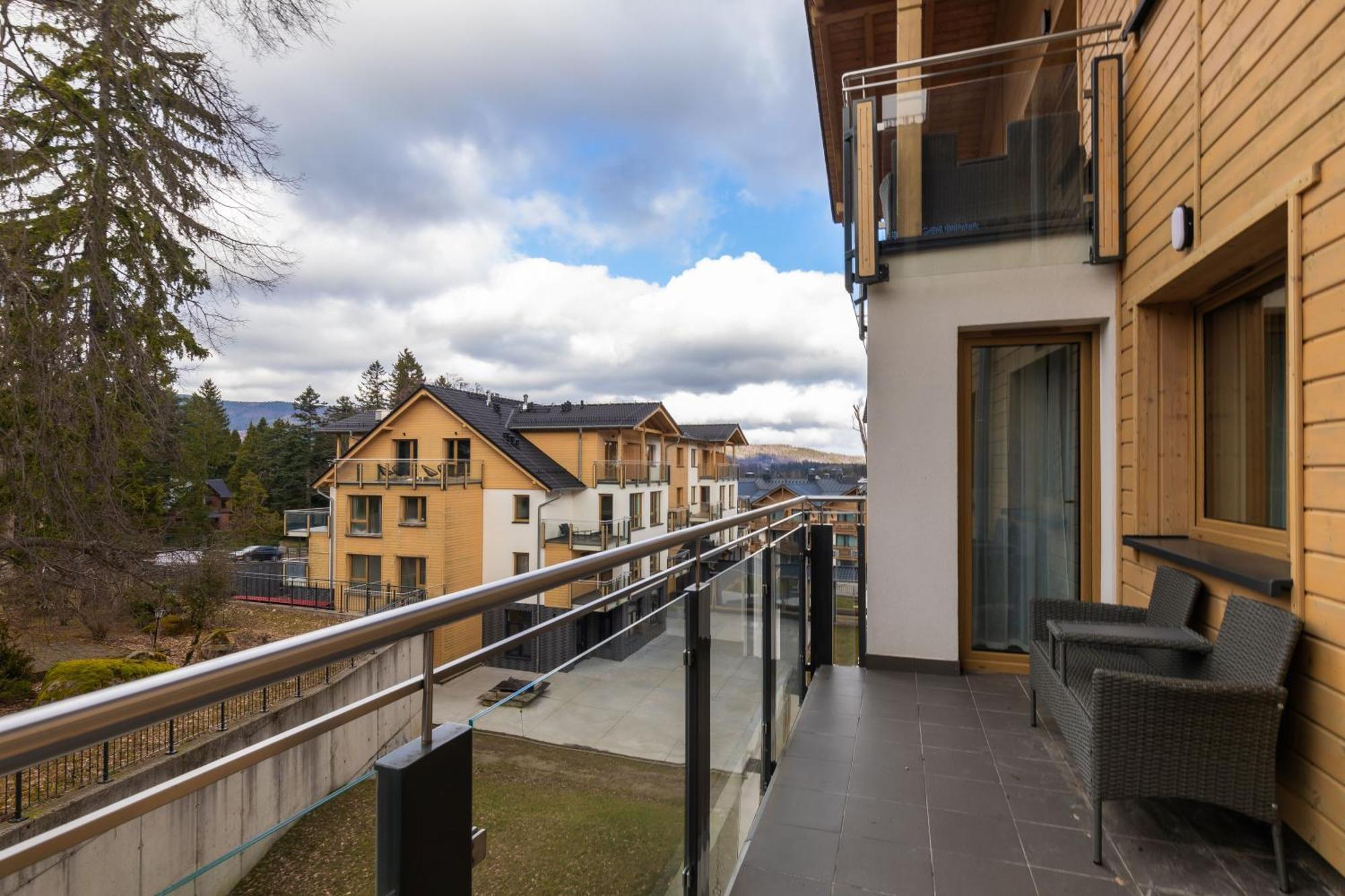 Rentplanet - Apartamenty Kilinskiego ชกลาร์สกา ปอเรมบา ภายนอก รูปภาพ