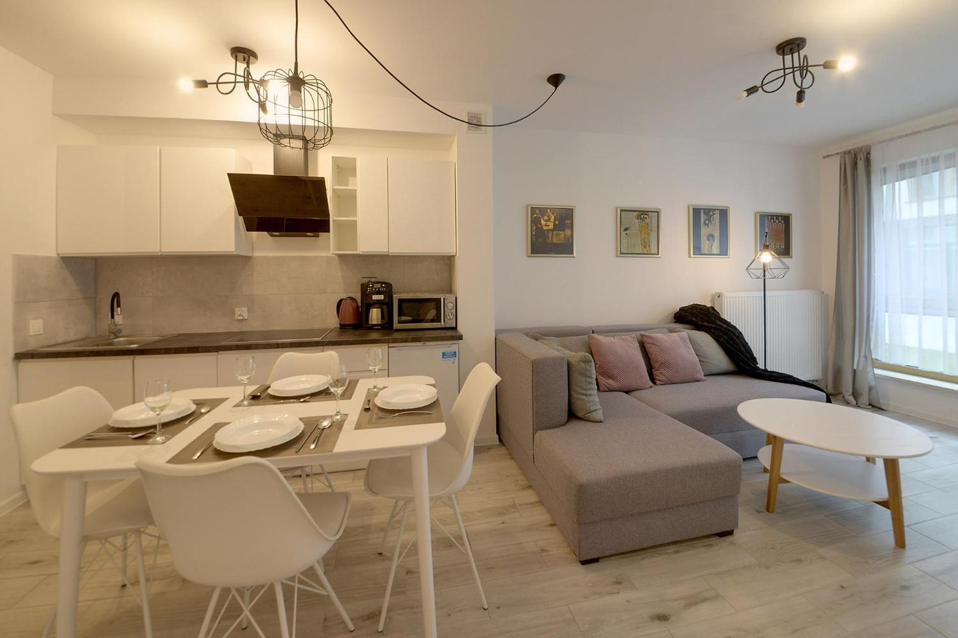 Rentplanet - Apartamenty Kilinskiego ชกลาร์สกา ปอเรมบา ภายนอก รูปภาพ